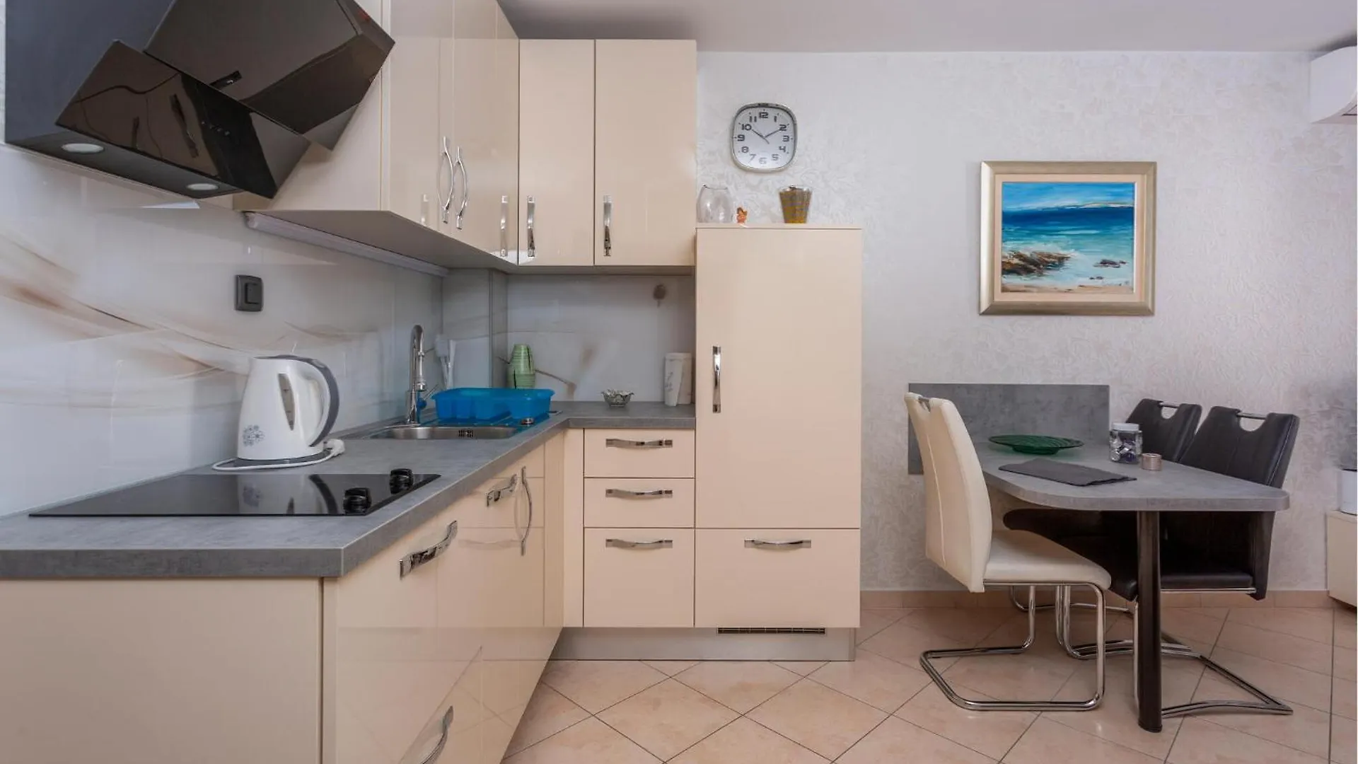 Nice Apartment In Bogovici With Kitchen Malinska